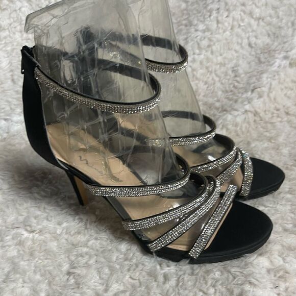 Nina Rhinestones and black Satin straps sandals with back zipper Size 10M - Picture 4 of 11